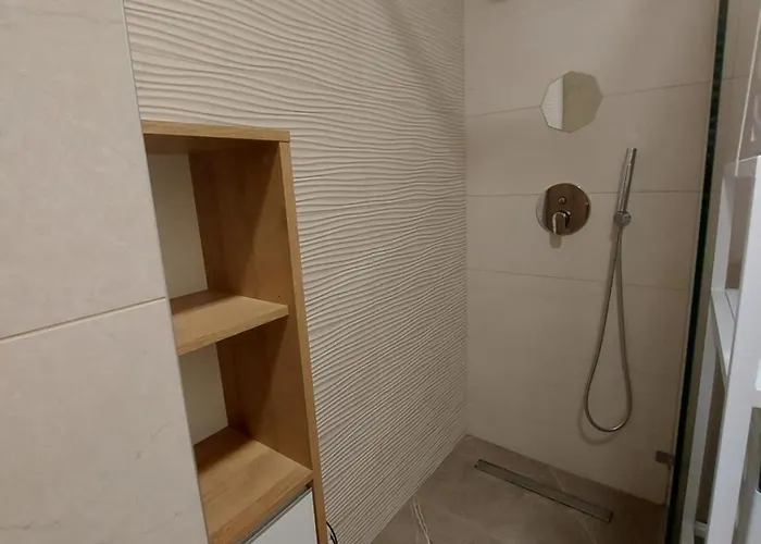 アパート Duverno